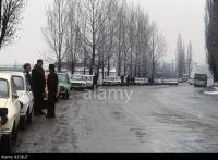 Imagine atasata: queue-for-fuel-on-the-outskirts-of-timisoara-romania-photo-by-terry-A336JT.jpg